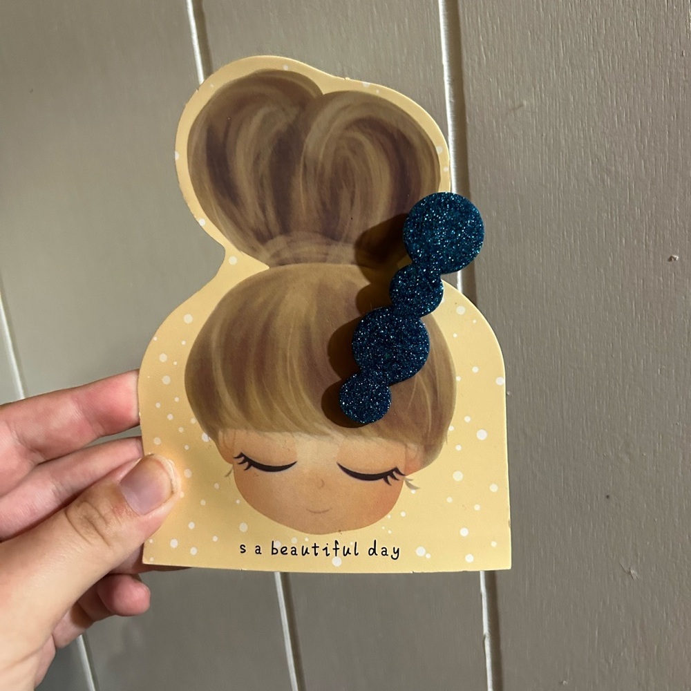 NEW handmade small shop blue glitter circle alligator hair clip
